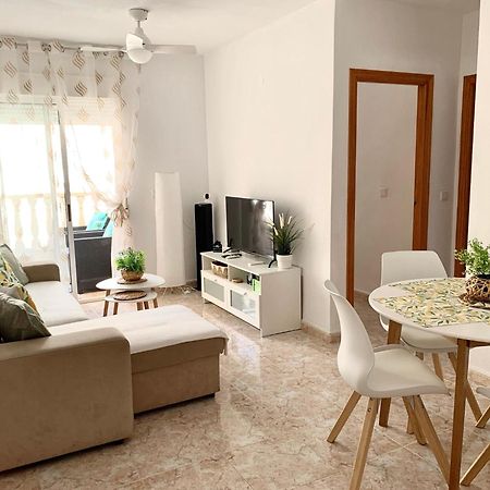 Sunny Green Apartment Τορεβιέχα Εξωτερικό φωτογραφία